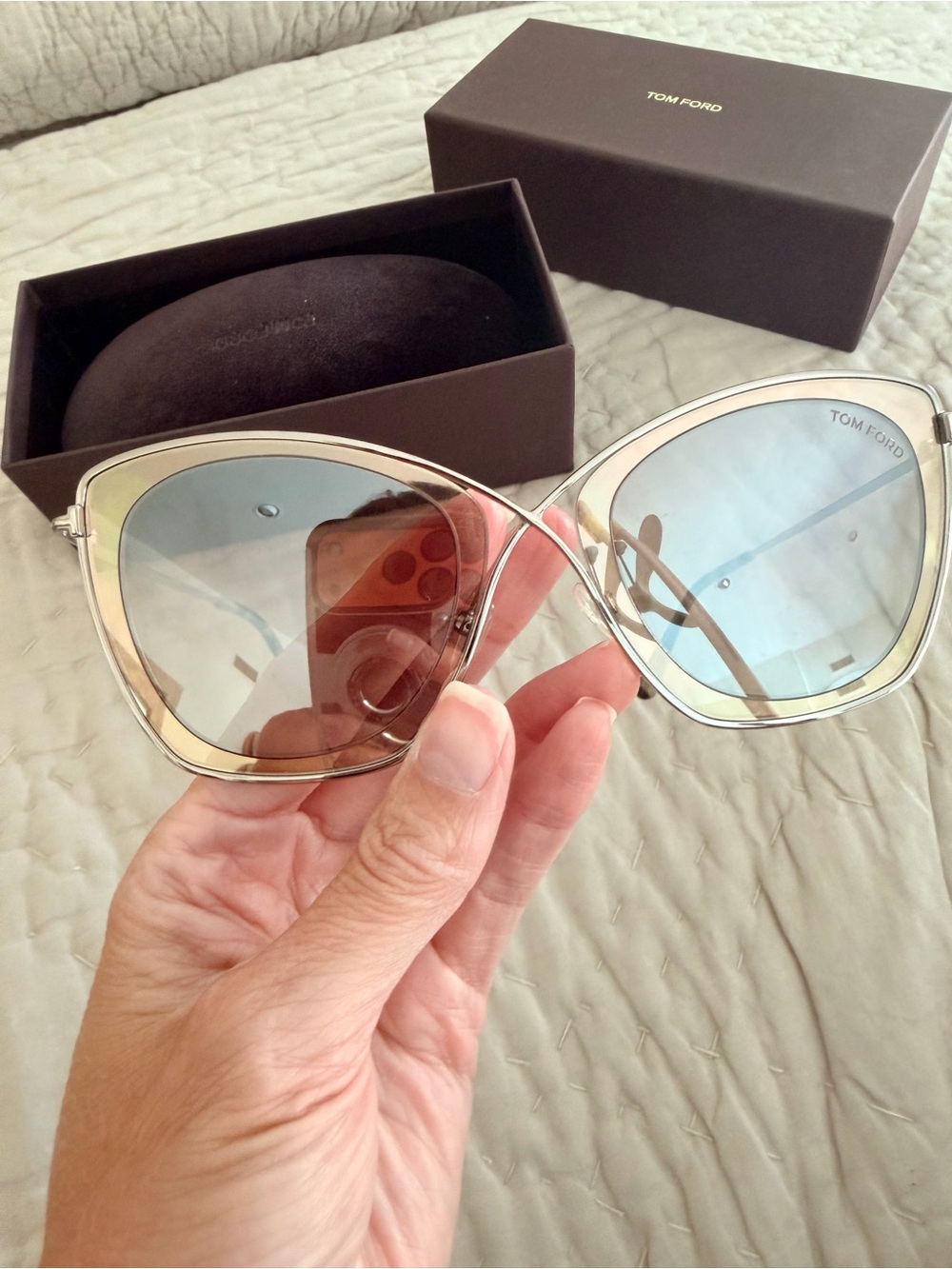 Tom Ford The India FT0605 Sunglasses Crystal | Brown Fades - Picture 4 of 8